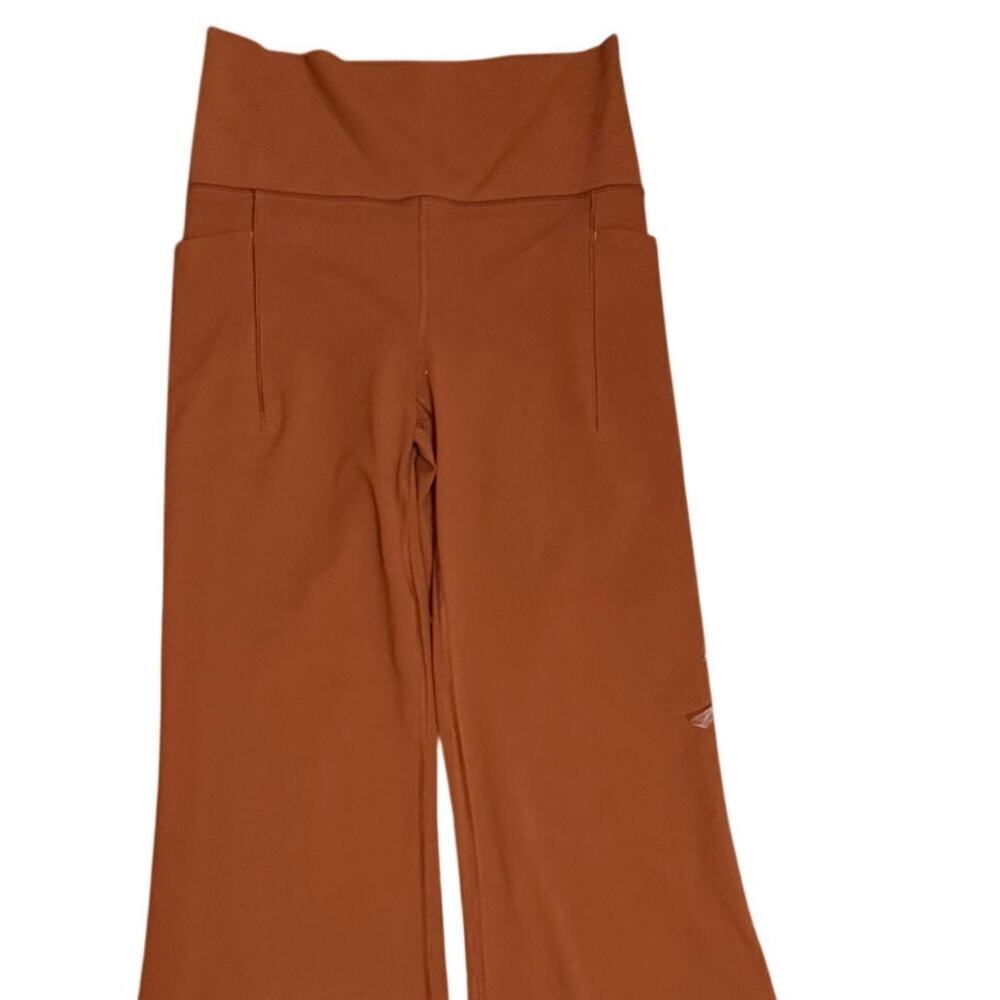 Athleta Burnt Orange Flare Leg Pants Size Small - Picture 4 of 11